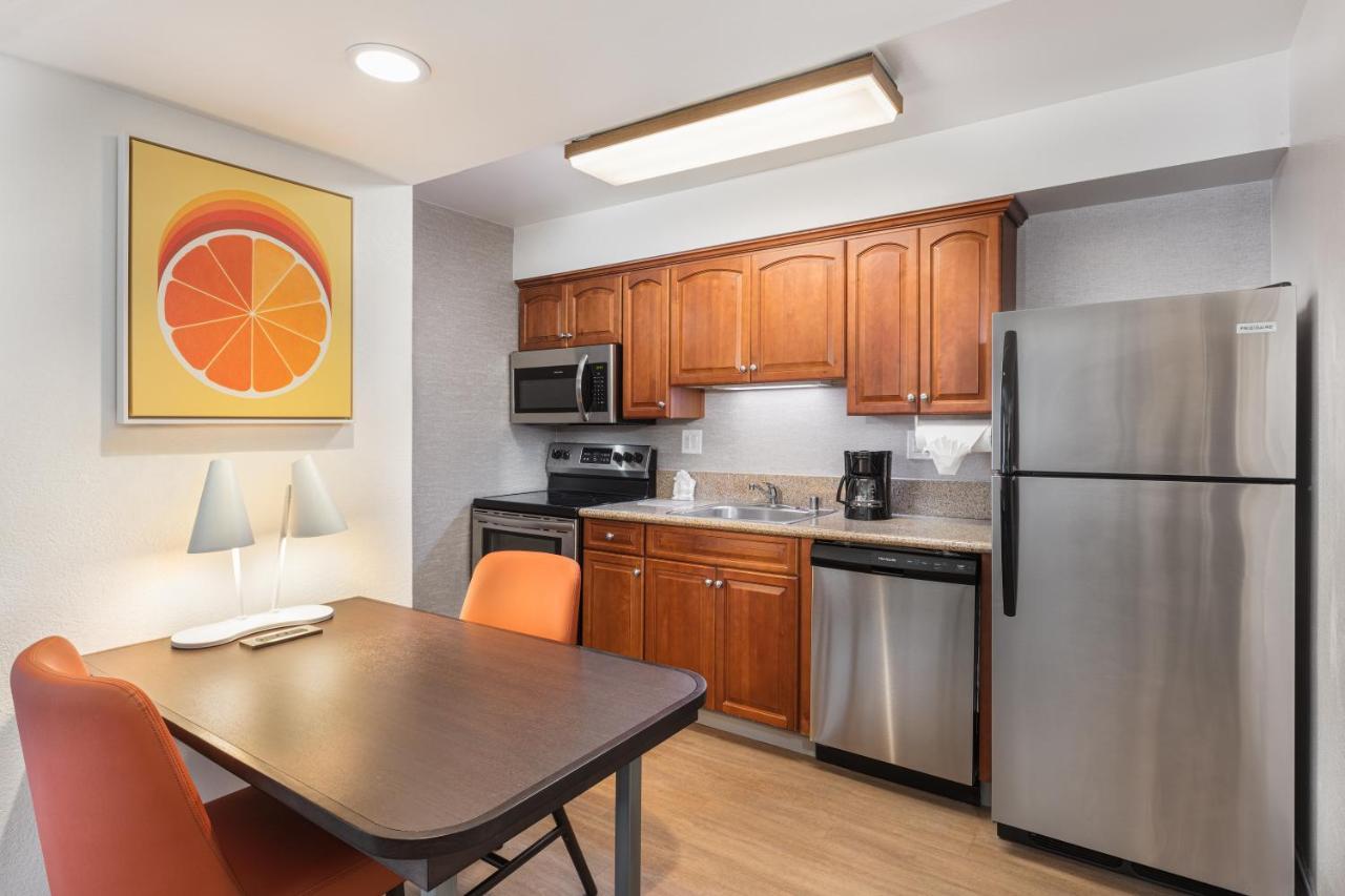 Bi-Level Loft Suite